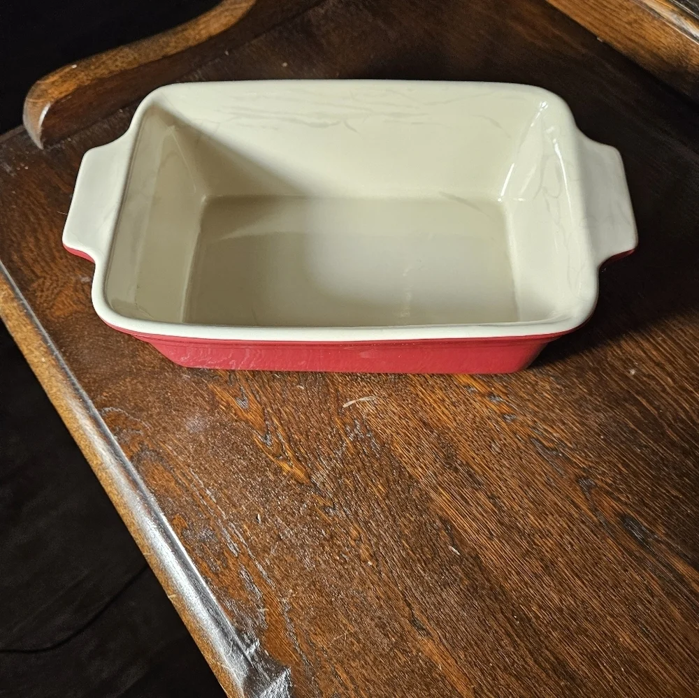 Bialetti stoneware oven to table 9×5 loafer pan.